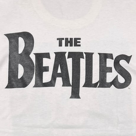 THE BEATLES 1990 LONELY HEARTS WHITE FRUIT OF THE LOOM XL 0883