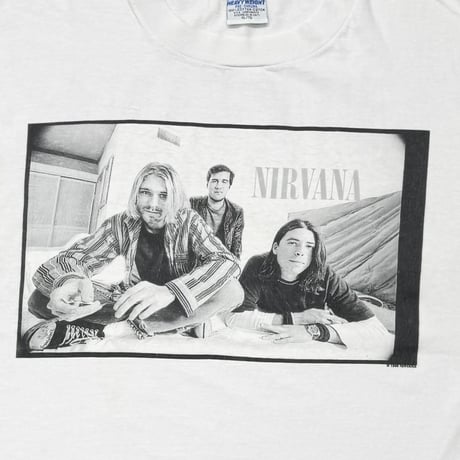 NIRVANA MEMBER PORTRAIT WHITE GILDAN XL 9075