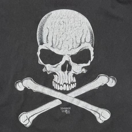 FASHION VICTIM CROSS BONE SKULL LS XL 3639