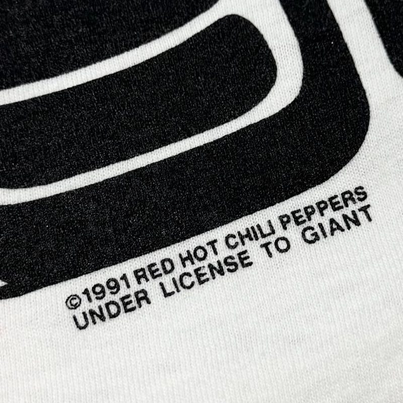 RED HOT CHILI PEPPERS AZTEC WHITE GIANT XL 9154