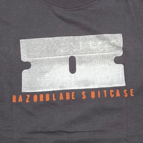 BUSH RAZORBLADE SUITCASE GIANT MEDIUM 0067