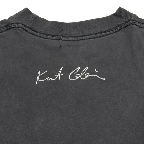 NIRVANA KURT COBAIN MONOCHROME MEMORIAL GIANT XL 2866