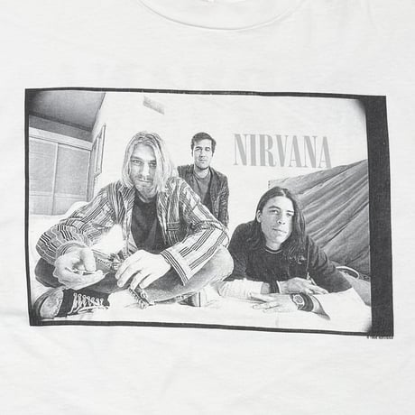 NIRVANA 1996 MEMBER PORTARIT WHITE ANVIL XL 2769