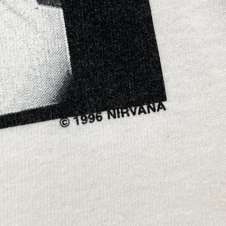 NIRVANA 00S MONOCHROME PORTRAIT WHITE GILDAN MEDIUM 8536