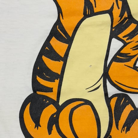 DISNEY VINTAGE WINNIE THE POOH TIGGER HE'S THE ONLY ONE! WHITE FITS XL 7362