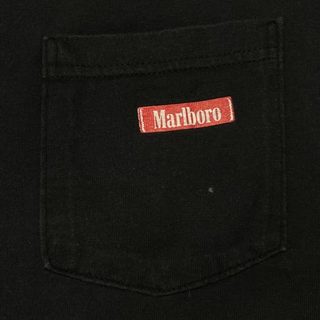 Marlboro SLANTED LOGO POCKET TEE DELTA XL