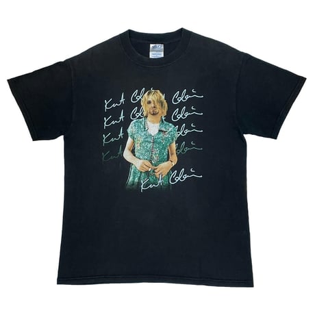 NIRVANA KURT COBAIN DRESSED M&O MEDIUM 2051