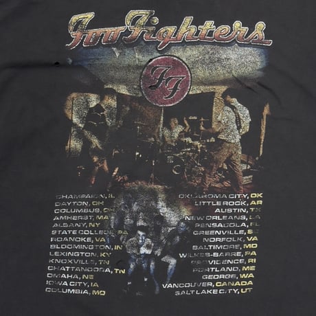 RED HOT CHILI PEPPERS x FOO FIGHTERS RAP DESIGN TOURGILDAN XL 8090