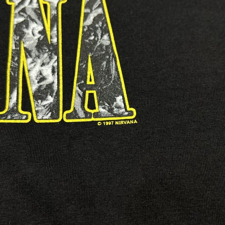 NIRVANA LOGO TEE SMILE YELLOW BLACK FITS XL 5810
