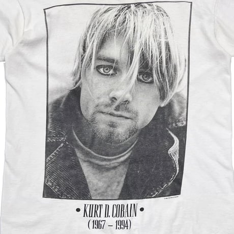 NIRVANA KURT COBAIN MEMORIAL MONOCHROME WHITE FITS XL 3052