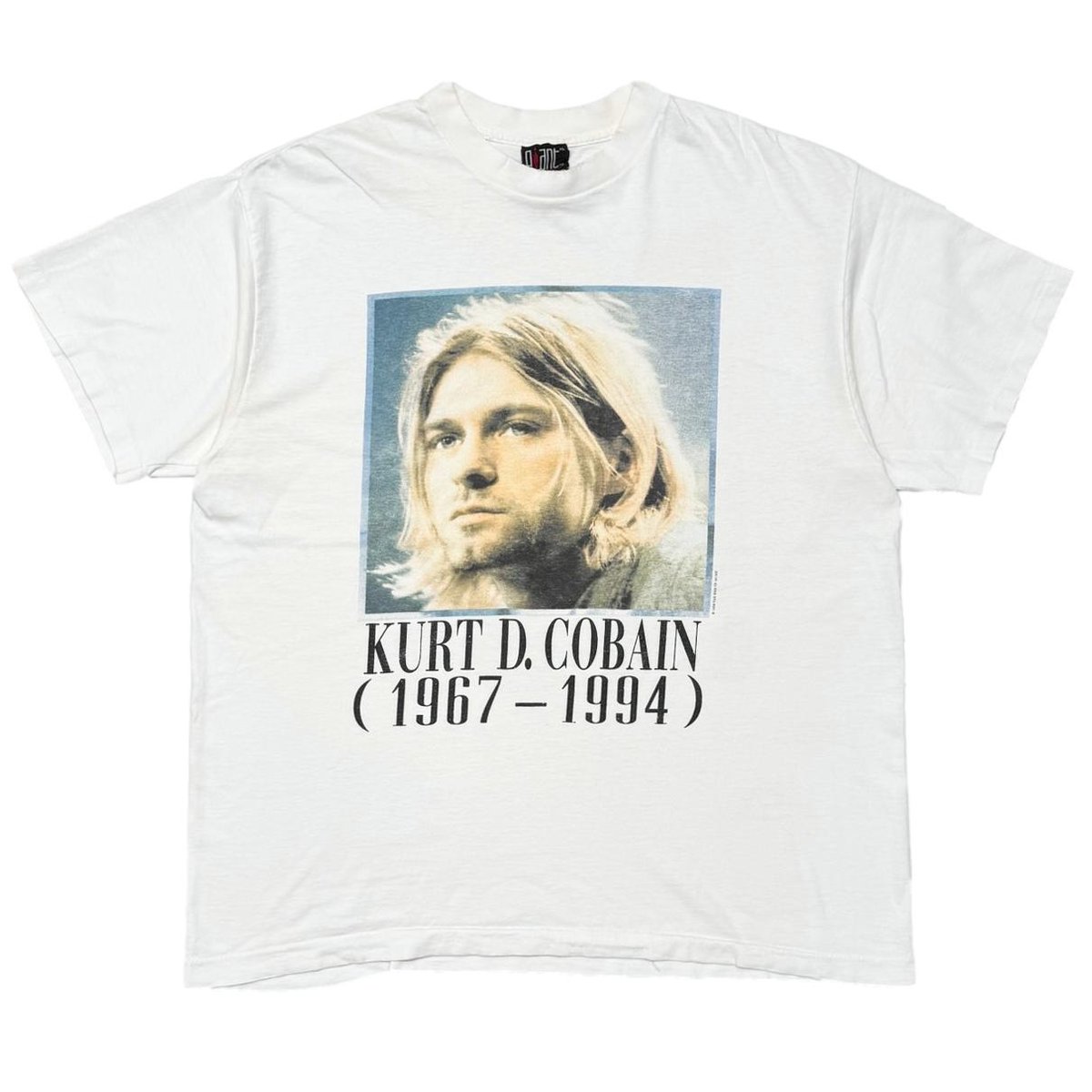 NIRVANA KURT COBAIN MEMORIAL ADULT GIANT BY TEE