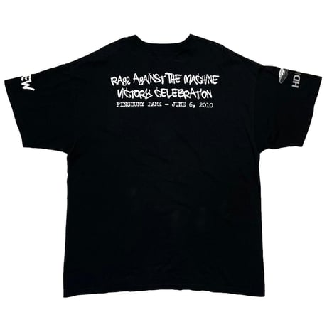 RAGE AGAINST THE MACHINE 2010 VICTORY CELEBRATION GILDAN XL 6821