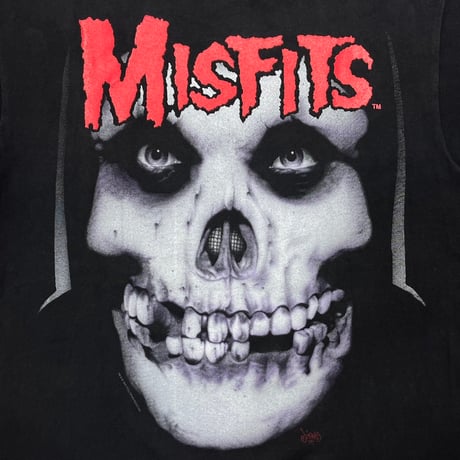 MISFITS SKULL DOUBLESIDE TEE FITS LARGE-XL 3495