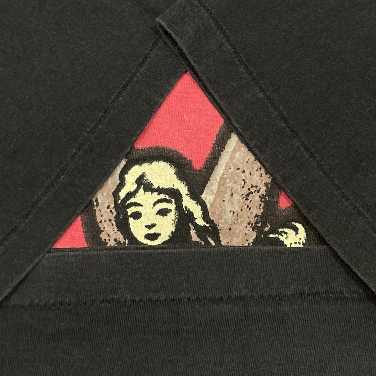 RED HOT CHILI PEPPERS WORLD TOUR 1996 TEE BLACK