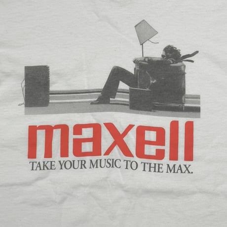 maxell TAKE YOUR MUSIC TO THE MAX WHITE FITS LARGE 6345