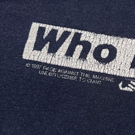 RAGE AGAINST THE MACHINE BARBARA KRUGER Who is beyond the law ? NAVY FITS LARGE 6033