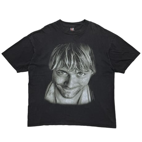 NIRVANA	KURT COBAIN MEMORIAL MONOCHROME PORTRAIT GIANT XL 2137