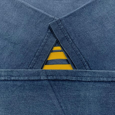 JURASSIC 5 DOUBLE SIDE NUMBERING NAVY YELLOW FRUIT OF THE LOOM XL 4640