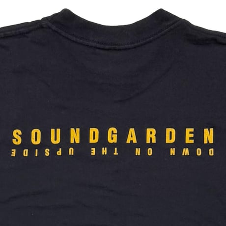 SOUNDGARDEN DOWN ON THE UPSIDE FITS LARGE 1198