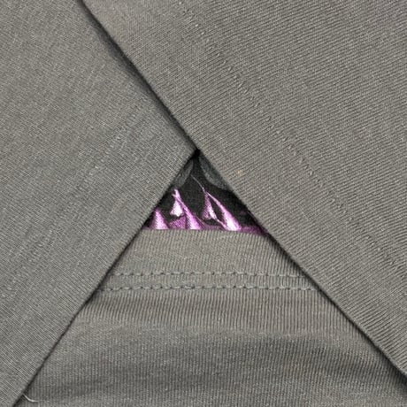 ROLLING STONES PURPLE LIP & SPIKE TONGUE VOODOO LOUNGE CHARCOAL BROCKUM LARGE 5451