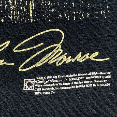 Marilyn Monroe 1995 METALLIC DRESS TEE LARGE 4564