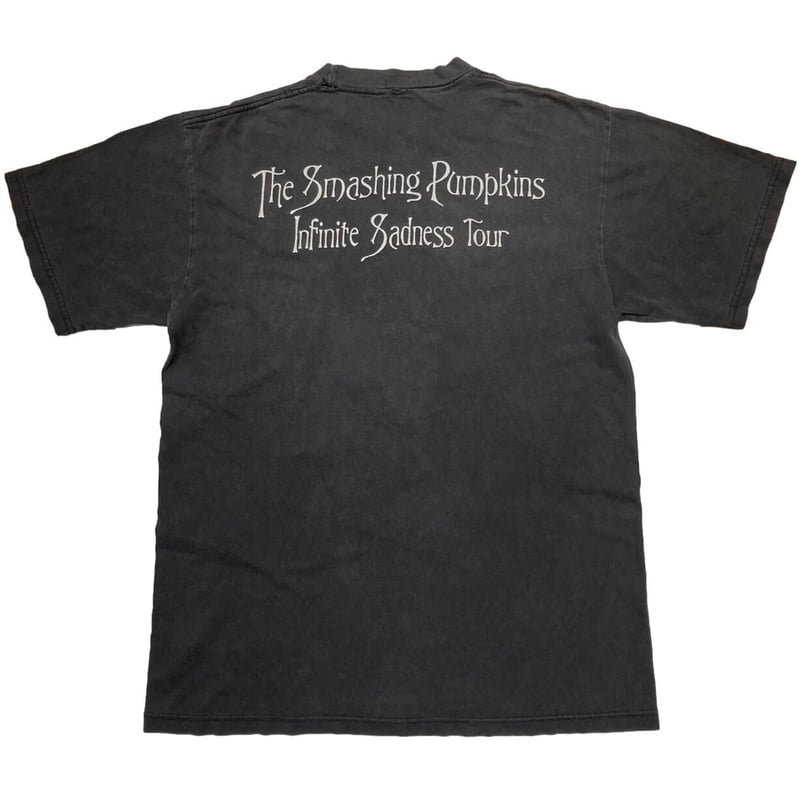THE SMASHING PUMPKINS THE WORLD IS A VAMPIRE 19