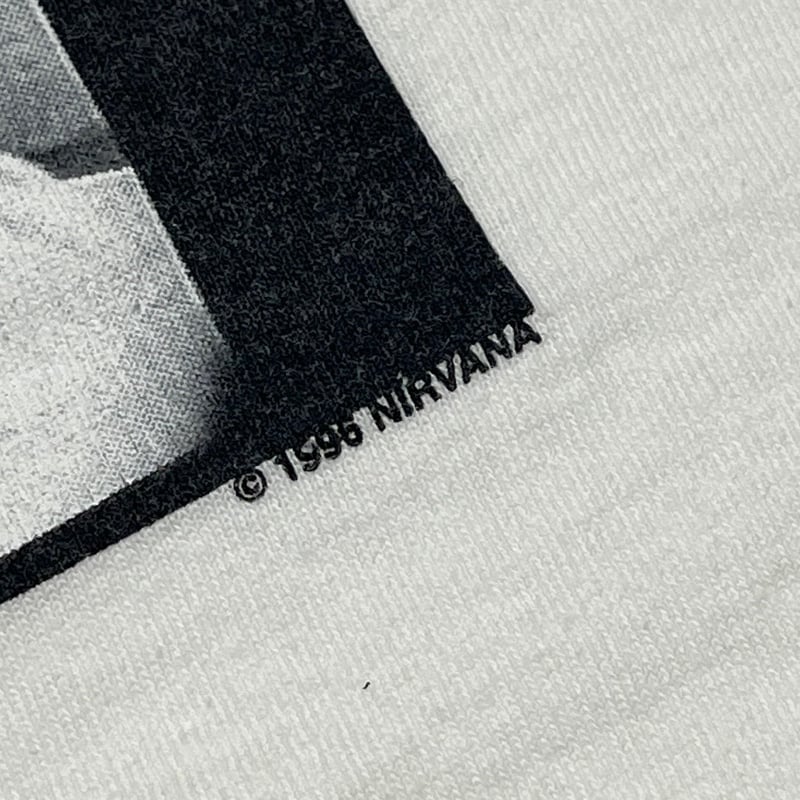 NIRVANA MEMBER PORTRAIT WHITE DELTA XXL 0487 |