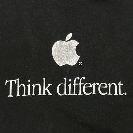Apple Think different.  LOGO Hanes XL 7793