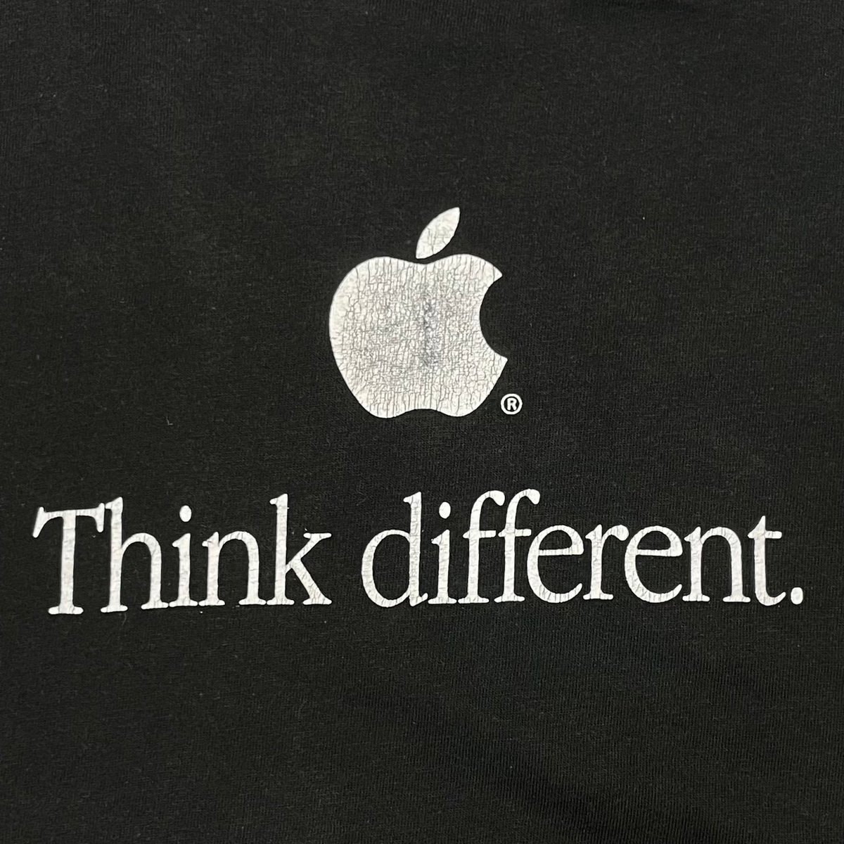 Apple Think different. LOGO Hanes XL 7793 | gr