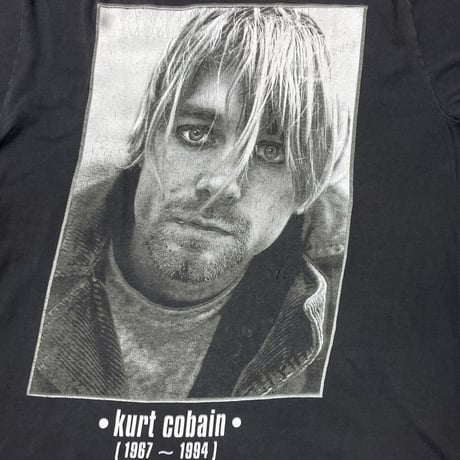 NIRVANA KURT COBAIN MEMORIAL BLACK XL 8167