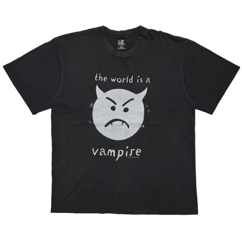 THE SMASHING PUMPKINS THE WORLD IS A VAMPIRE 19