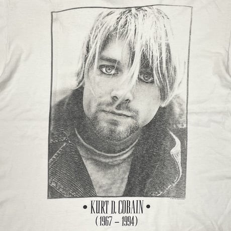NIRVANA KURT COBAIN MEMORIAL WHITE TULTEX XL 6243