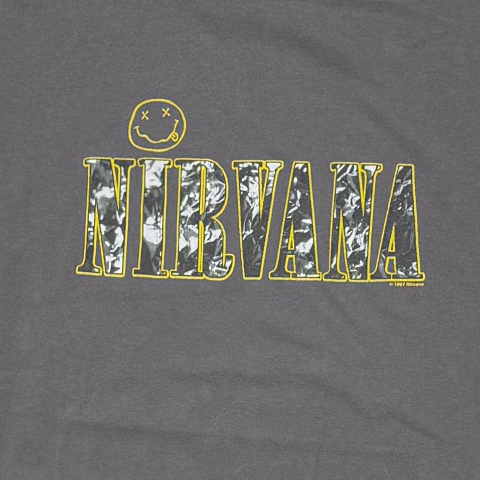 NIRVANA TEXT LOGO WITH SMILE CHARCOAL ANVIL XL