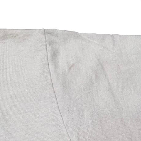 OLD & VINTAGE SMILE BITE ME WHITE FRUIT OF THE LOOM LARGE 5104