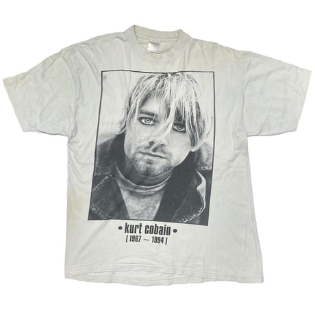 NIRVANA KURT COBAIN MEMORIAL PORTRAIT MONOCHROME WHITE EURO XL 2715