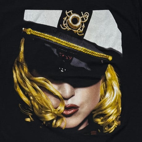 MADONNA THE GIRLIE SHOW BLACK HANES LARGE 5099