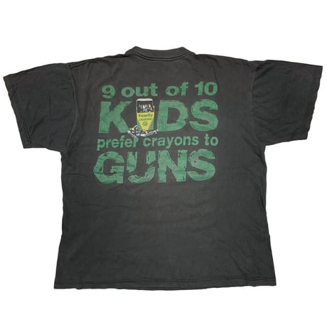 PEARL JAM 1992 CHOICES 9 out of 10 KIDS prefer crayons to GUNS FITS XL 3961