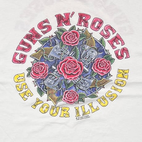 GUNS N' ROSES USE YOUR ILLUSION GUN & ROSE WHITE BROCKUM XL 8030