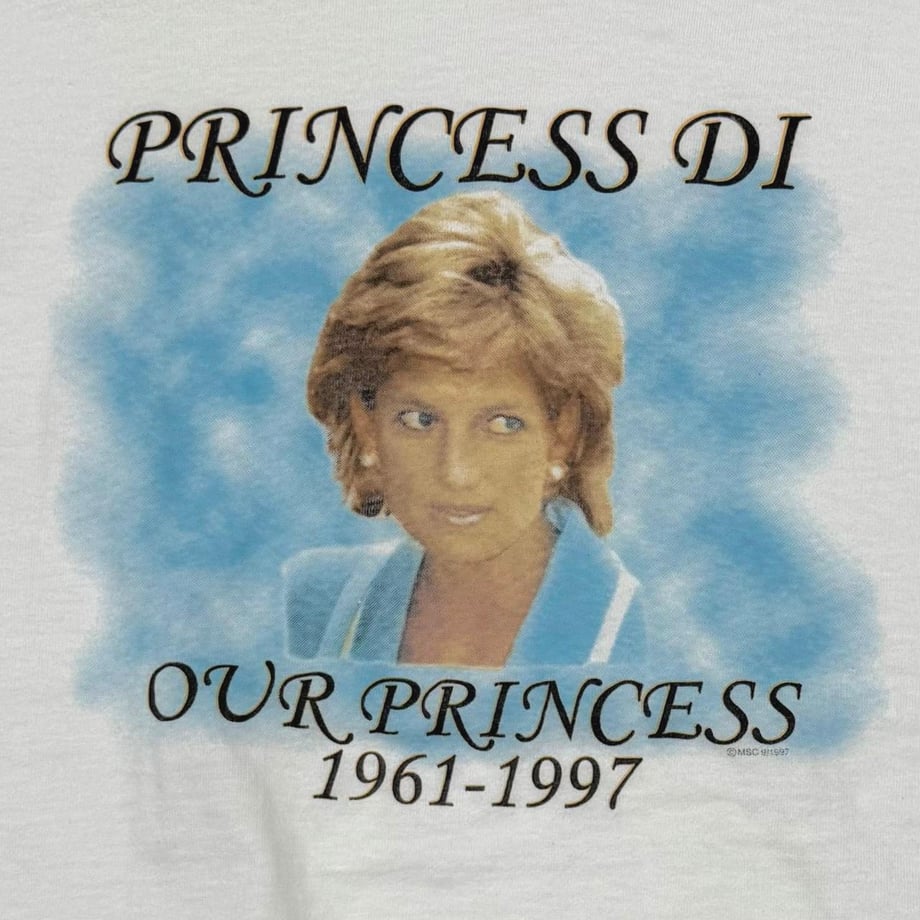 67ed18e6ce1b8127c459f37f