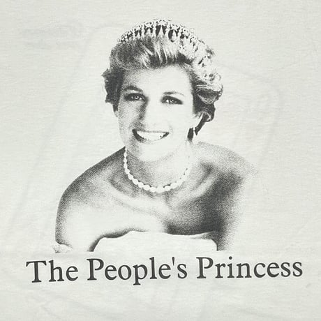 PRINCESS DIANA MEMORIAL THE PEOPLE'S PRINCESS WHITE FITS XL 6077