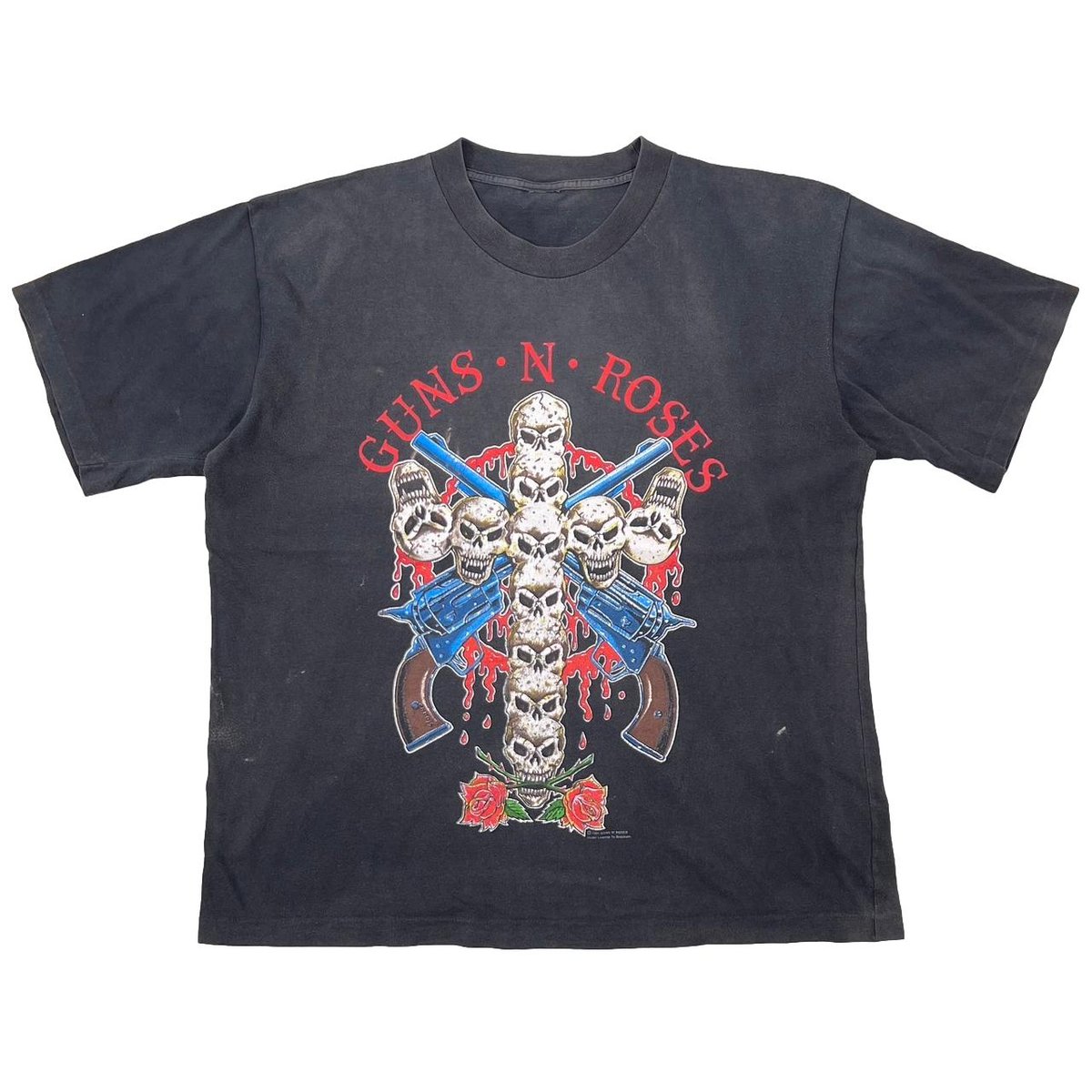 GUNS N' ROSES SKULL CROSS GUN USE YOUR ILLUSION