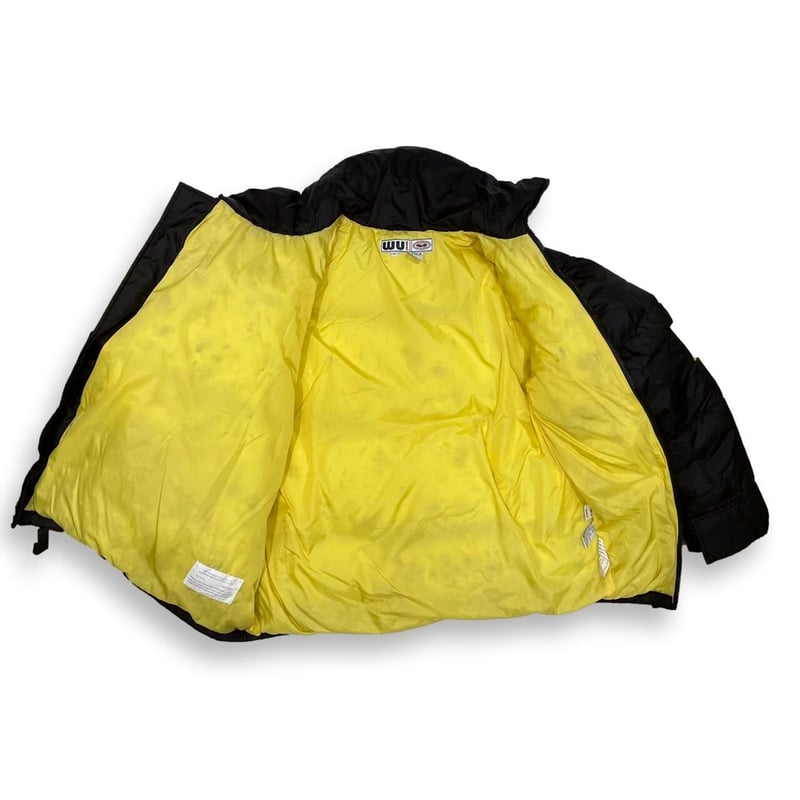 LAST OF STORE WU-TANG CLAN WU-WEAR SPIRAL ZIP A LAST OF STORE WU-TANG CLAN WU-WEAR SPIRAL ZIP A