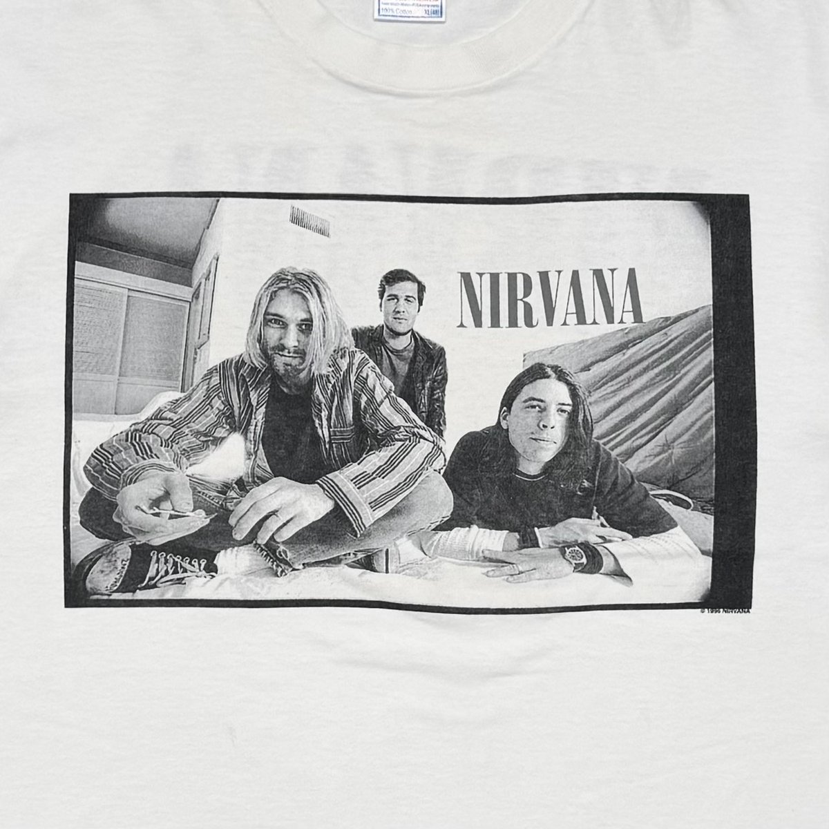 ミュージシャン NIRVANA1996 MONOCHROME PORTRAIT DELTA XL NIRVANA 1996 MONOCHROME PORTRAIT DELTAXL