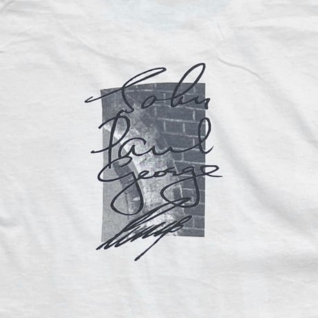 THE BEATLES MONOCHROME MEMBER BACK SIGN WHITE HANES LARGE 6393