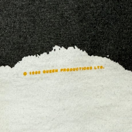 QUEEN THE MIRACLE WHITE HANES XL 3745