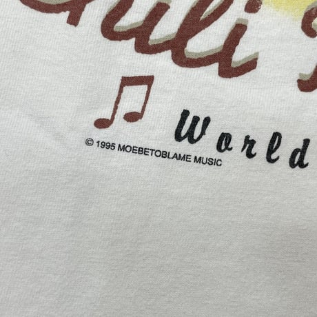 RED HOT CHILI PEPPERS	1995 WORLD TOUR TEE WHITE GIANT XL 6215