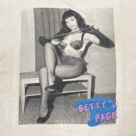 BETTIE PAGE 1997 PORTRAIT NATURAL FITS LARGE 2668