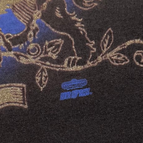 QUEEN BOHEMIAN RHAPSODY EMBLEM HANES LARGE 0023