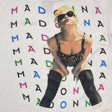 MADONNA MULTI COLOR BACKSTAGE PASS FITS XL 8859