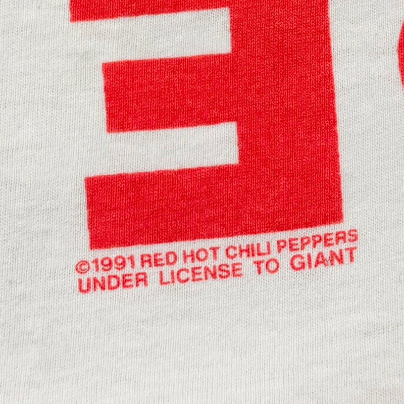 RED HOT CHILI PEPPERS AZTEC WHITE GIANT XL 9094